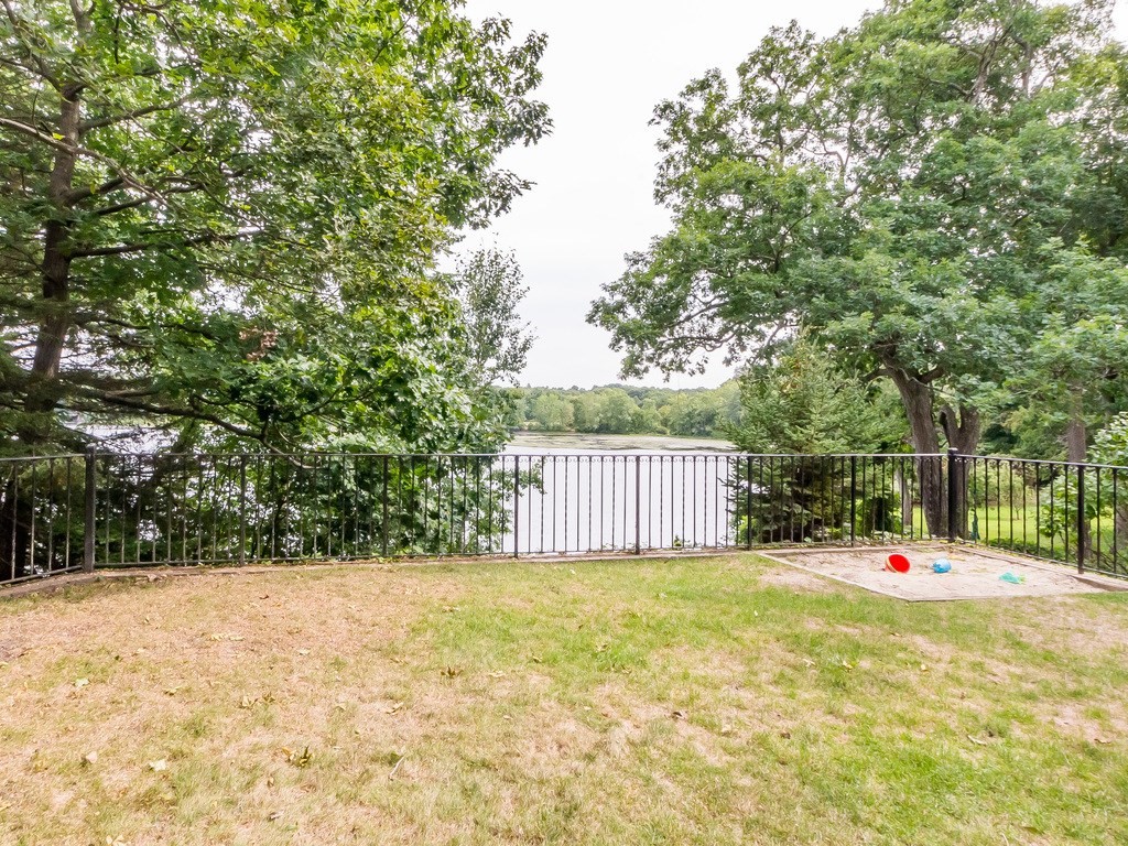 34 Everett Avenue Winchester, MA 01890 - Photo 41 of 42