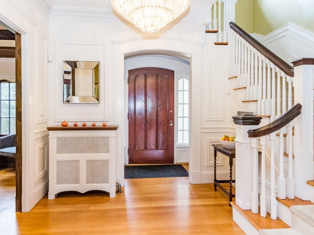 34 Everett Avenue Winchester, MA 01890 - Photo 6 of 42