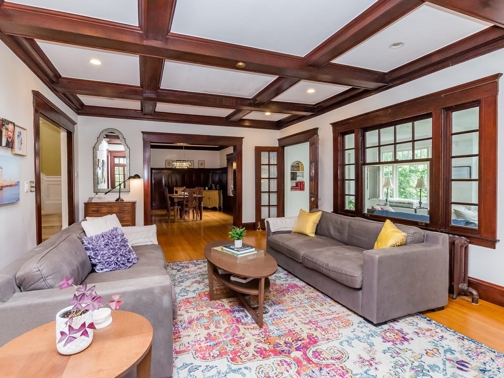 34 Everett Avenue Winchester, MA 01890 - Photo 10 of 42