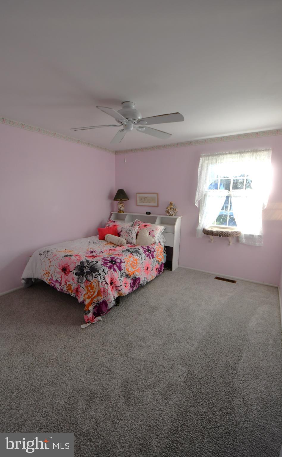 1434 Woodview Road Yardley, PA 19067 - Photo 28 of 37 3rd bedroom