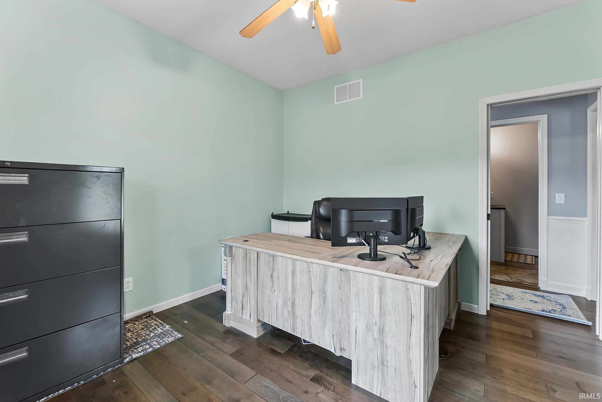 4408 McComb Road Huntertown, IN 46748 - Photo 18 of 31 Gallery Image 18