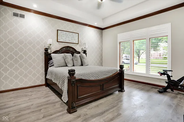 $809,000 | 1324 Eagle Valley Drive, Greenwood, IN 46143