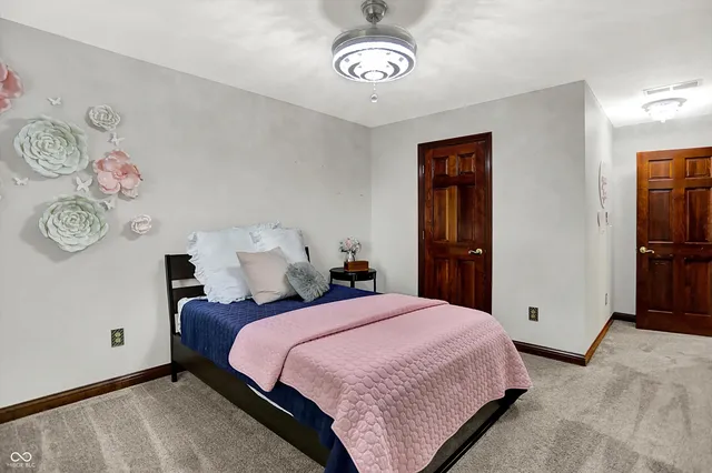 $809,000 | 1324 Eagle Valley Drive, Greenwood, IN 46143