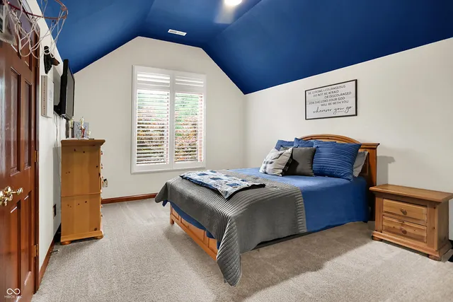 $809,000 | 1324 Eagle Valley Drive, Greenwood, IN 46143