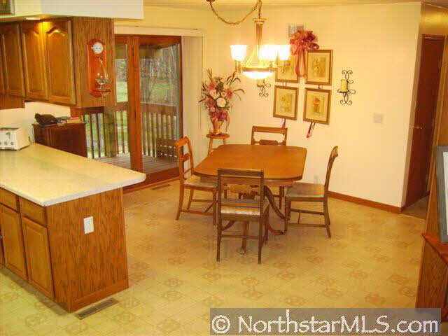 4449 Aspenway Road Duluth, MN 55810 - Photo 3 of 8 Gallery Image 3