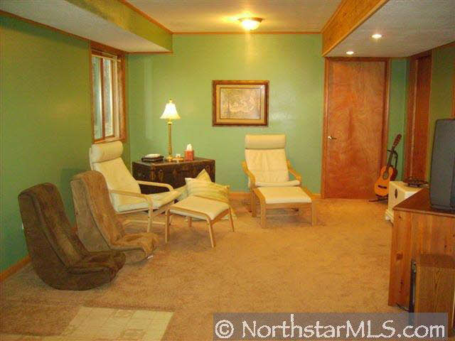 4449 Aspenway Road Duluth, MN 55810 - Photo 4 of 8 Gallery Image 4