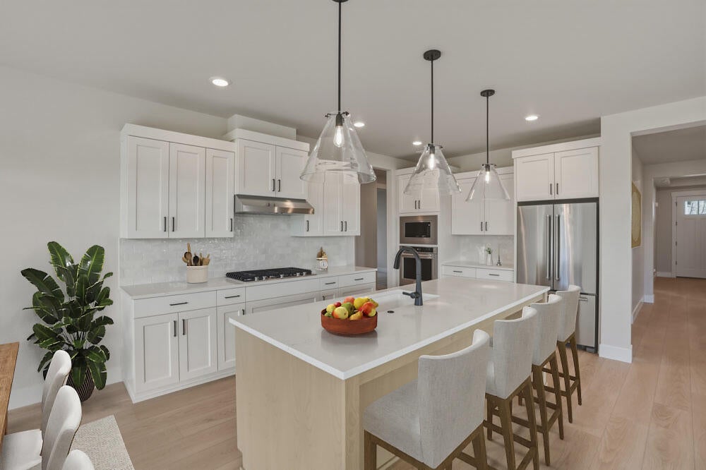 3702 Northeast Suchy Street Bend, OR 97701 - Photo 3 of 21 PT344-Hillmont-E-Classic-Kitchen