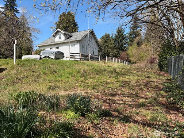 $1,300,000 | 7411 South Langston Road, Seattle, WA 98178