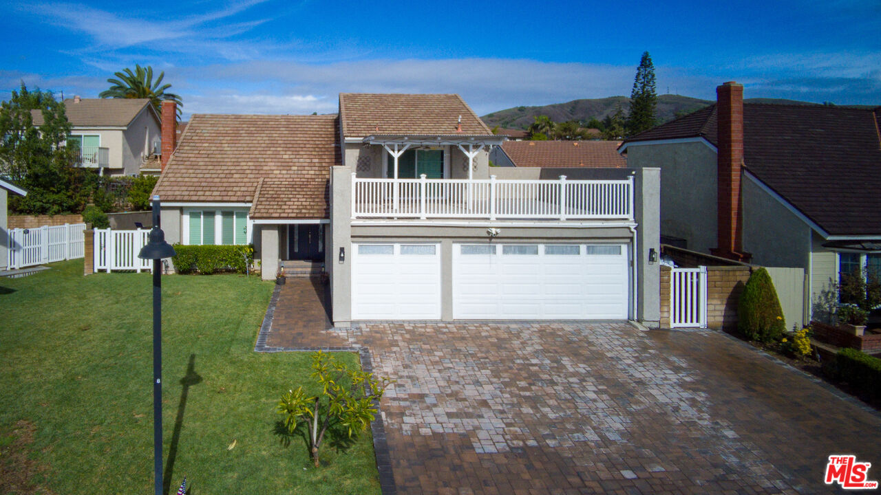 879 Shadowgrove Street Brea, CA 92821 - Photo 33 of 37 front view of a house with a yard