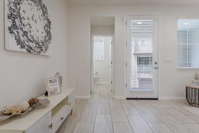 $1,099,000 | 862 White Moonstone Loop, San Jose, CA 95123