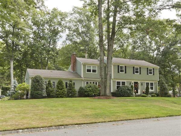 175 Ferncliffe Road Seekonk, MA 02771 - Photo 1 of 27 Gallery Image 1