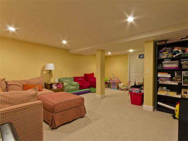 175 Ferncliffe Road Seekonk, MA 02771 - Photo 20 of 27 Gallery Image 20