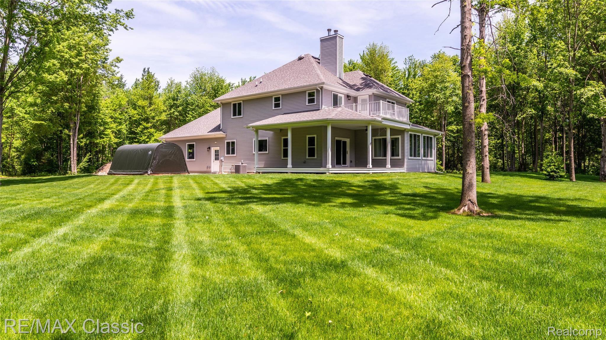 24084 Karr Road Belleville, MI 48111 - Photo 10 of 94 011_79.jpg