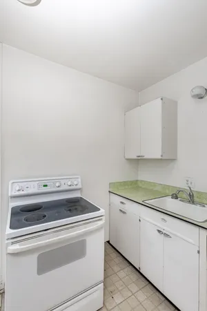 $265,000 | 904 10th Street South, Fargo, ND 58103