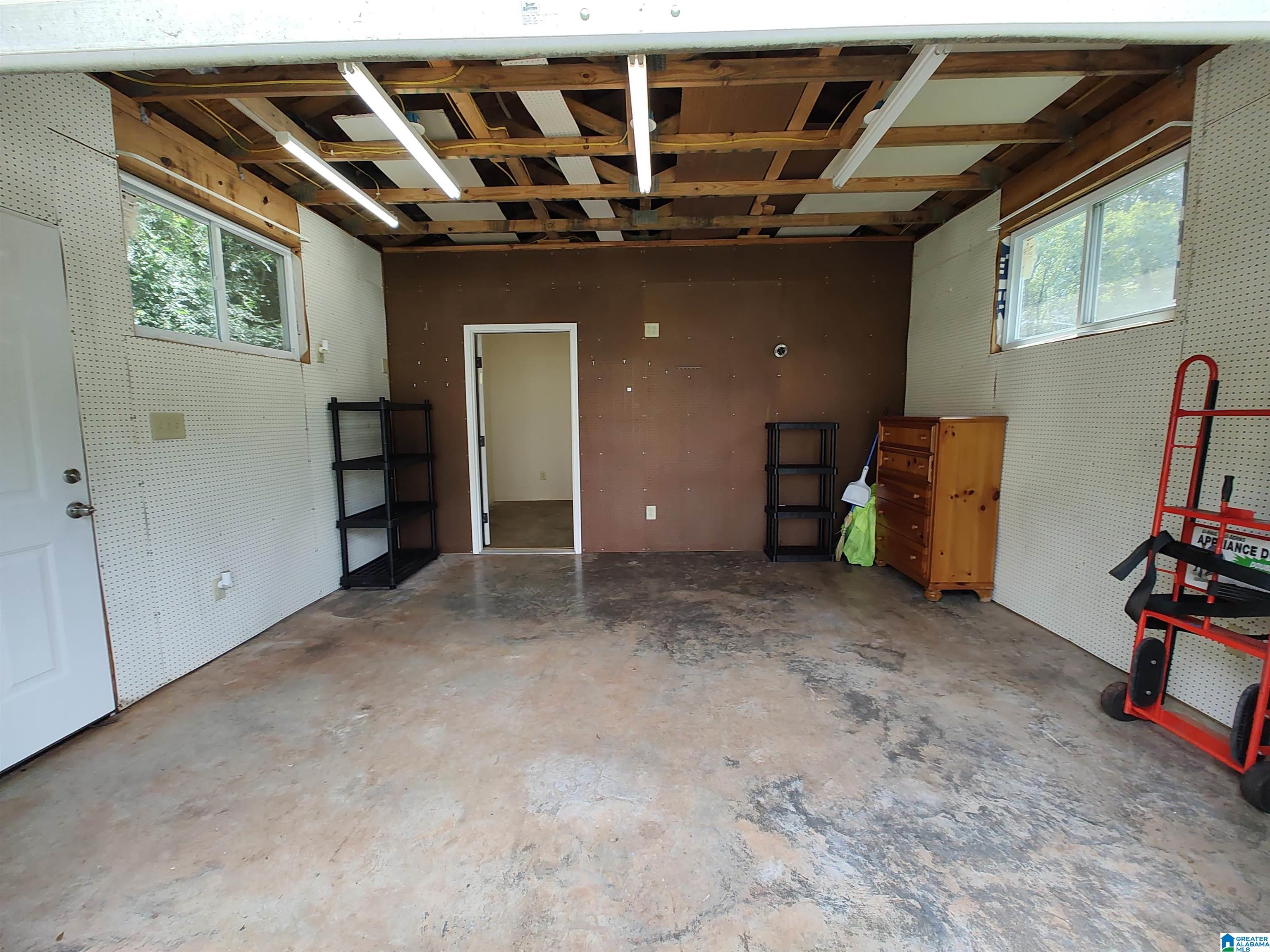 107 Virginia Drive Bessemer, AL 35023 - Photo 29 of 37