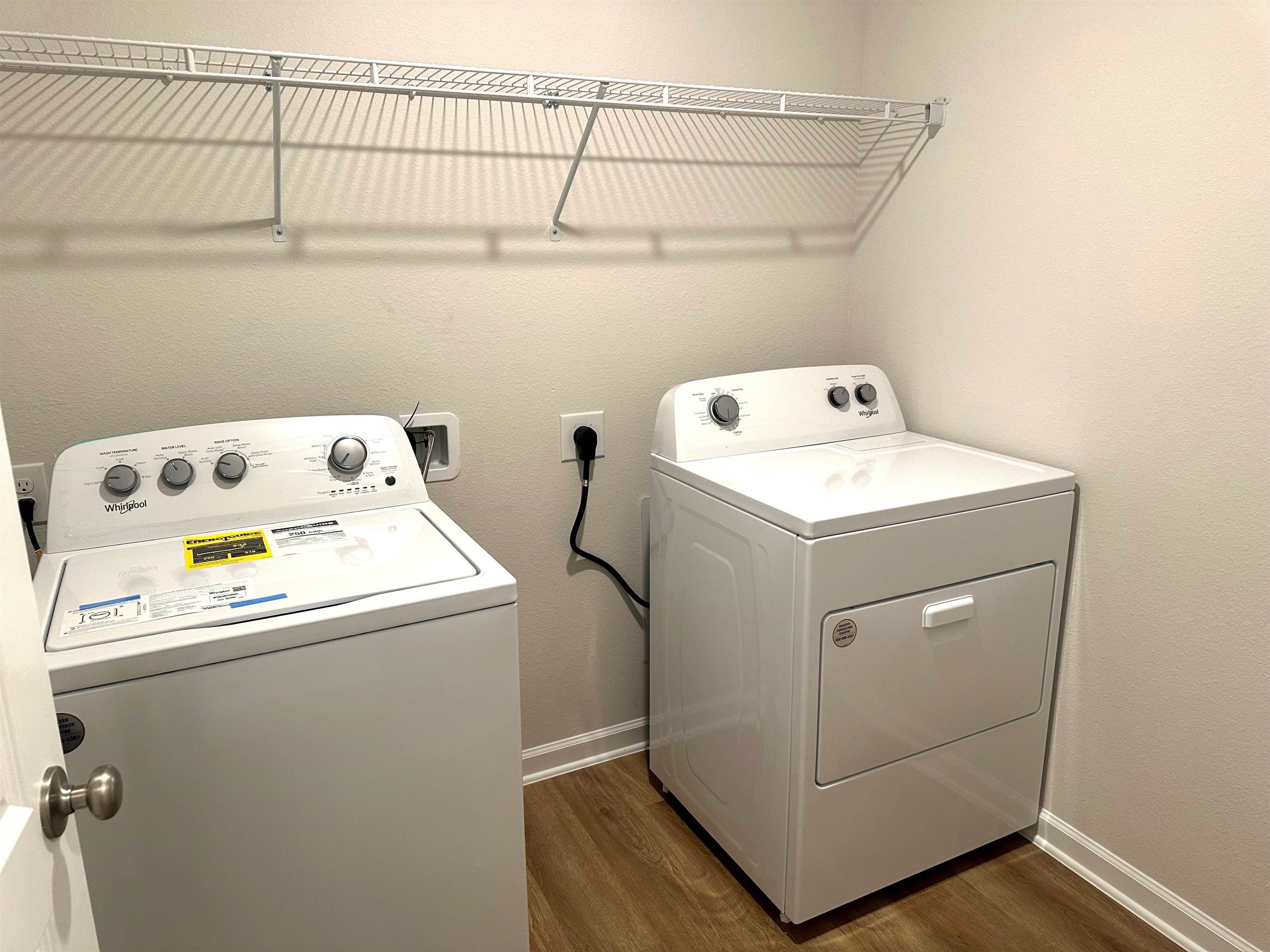 1227 Hayward Loop Foley, AL 36535 - Photo 22 of 29 Laundry