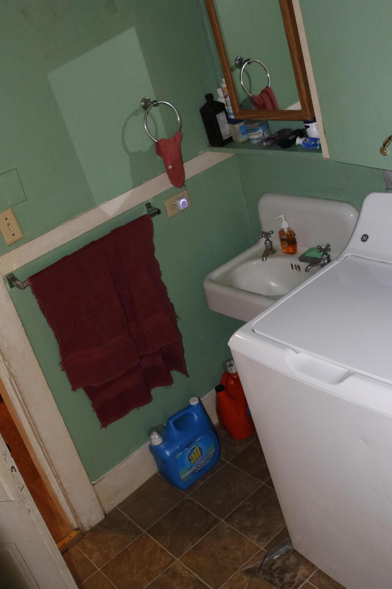 39 Foss Street Biddeford, ME 04005 - Photo 22 of 57 _MG_3457