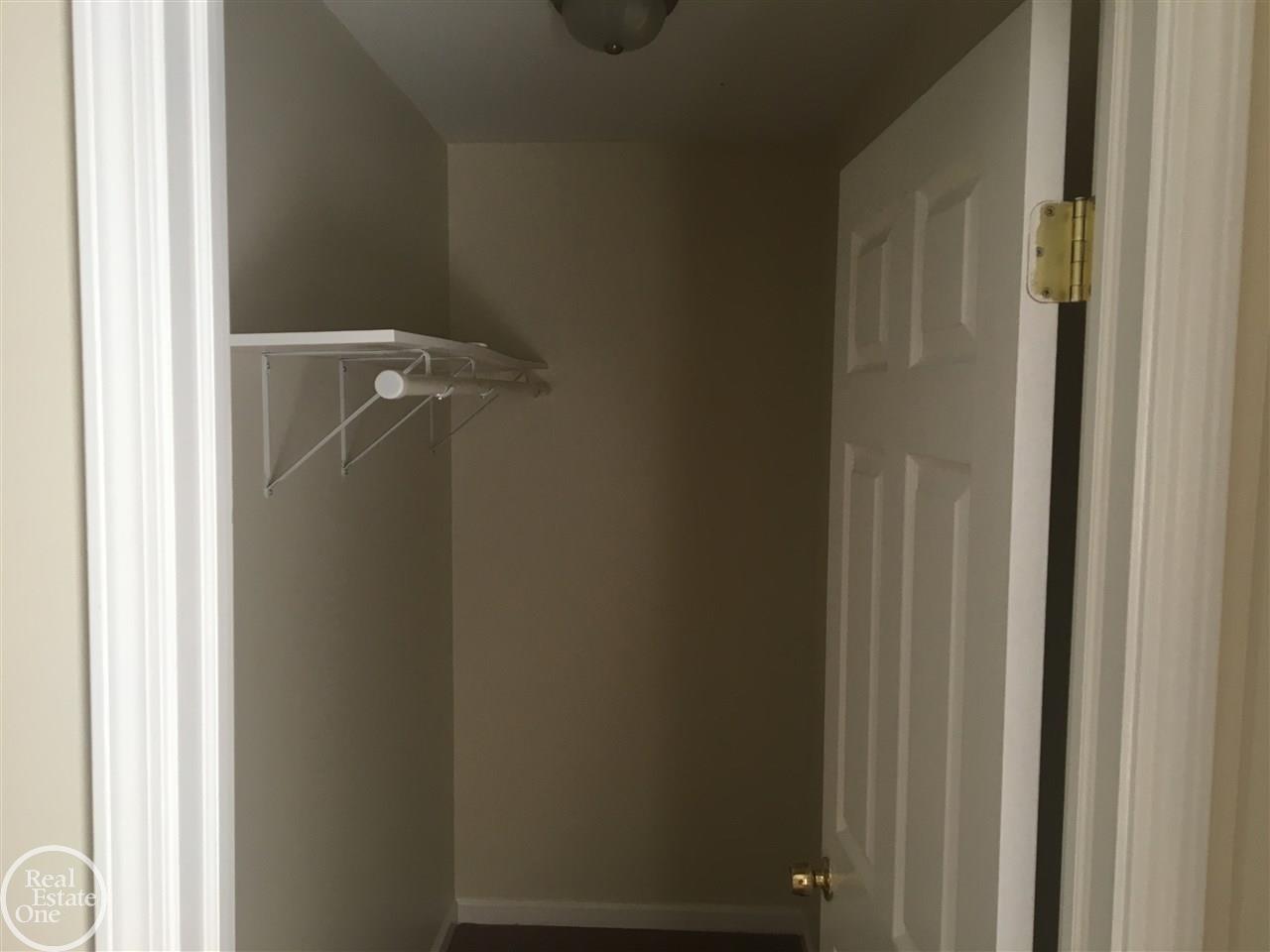 6062 Lapeer Road North Street, MI 48049 - Photo 20 of 28 31347185-19.JPG