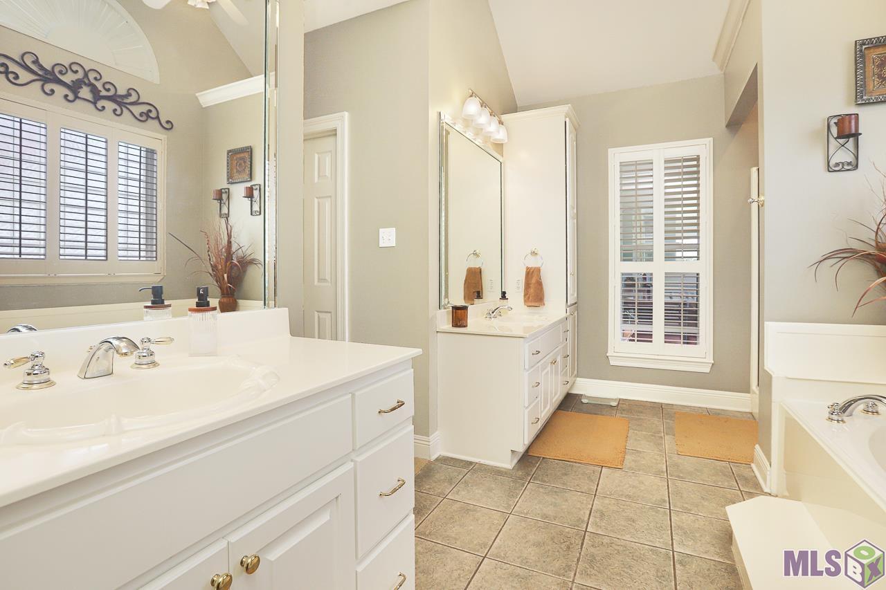 16474 Jay Road Prairieville, LA 70769 - Photo 18 of 38 Gallery Image 18