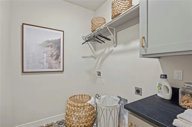 $895,000 | 7919 Round Pr Street, Shawnee, KS 66218