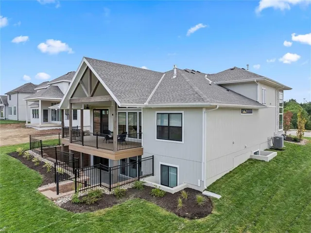 $895,000 | 7919 Round Pr Street, Shawnee, KS 66218