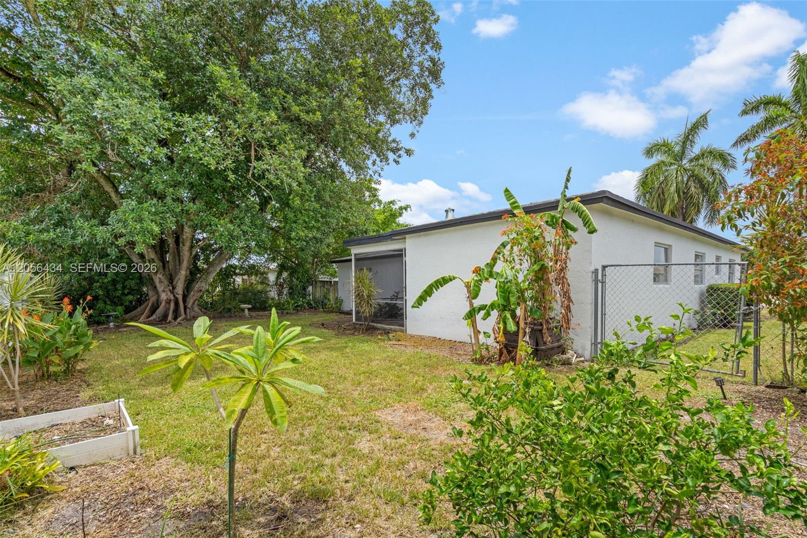10660 Eureka Street Boca Raton, FL 33428 - Photo 35 of 44 Gallery Image 35