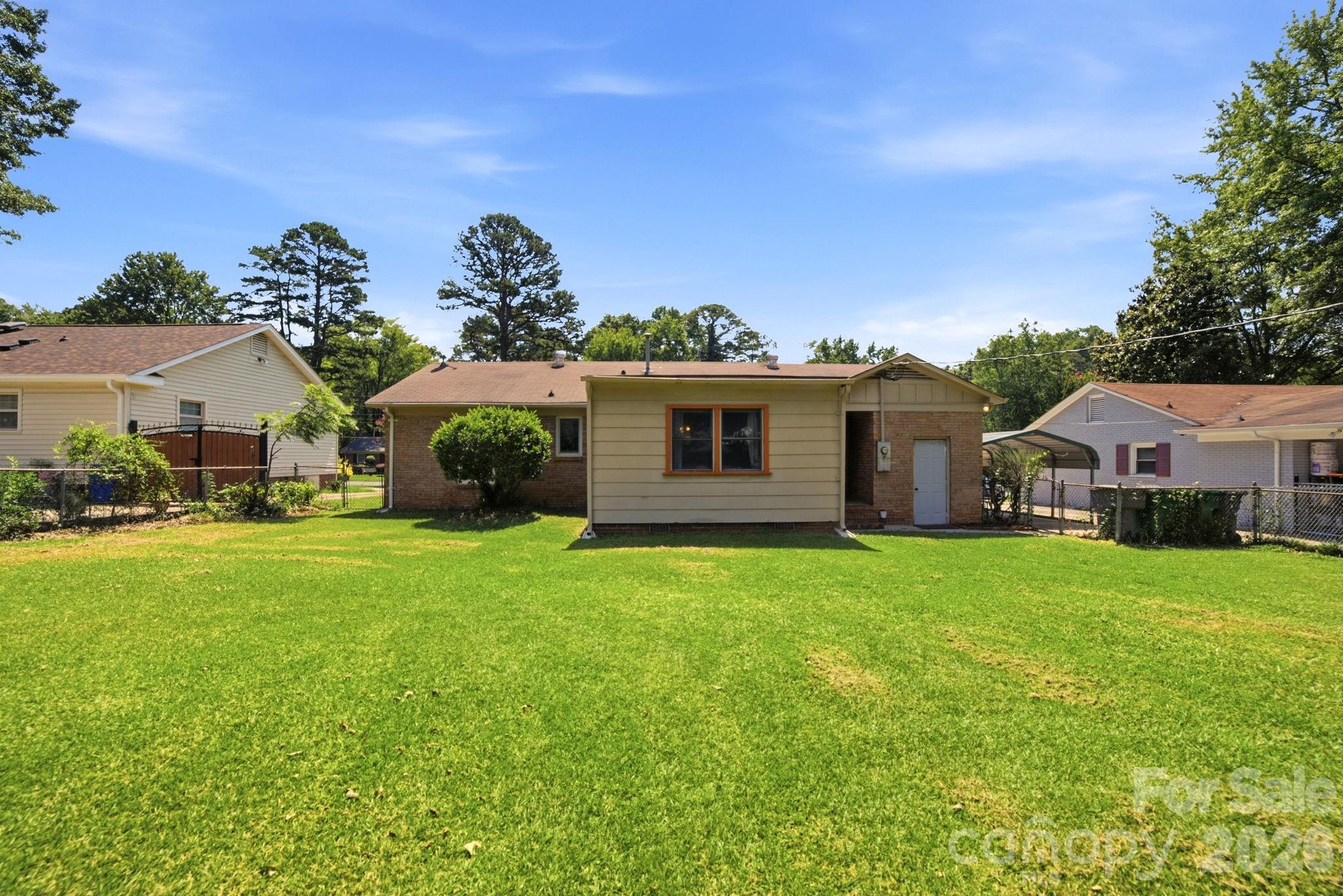 708 Aintree Road Charlotte, NC 28215 - Photo 25 of 25 Gallery Image 25