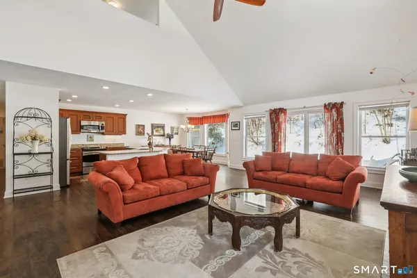 $629,000 | 4 Blossom Court, New Milford, CT 06776