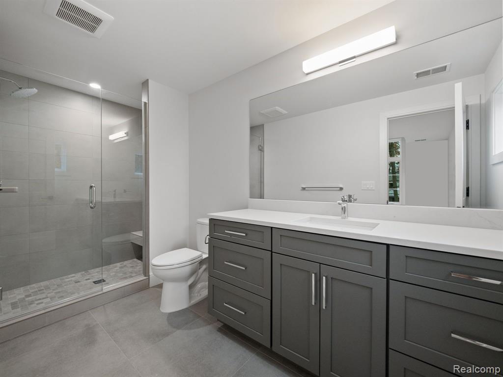 487 Madison Street Birmingham, MI 48009 - Photo 29 of 43 Gallery Image 29