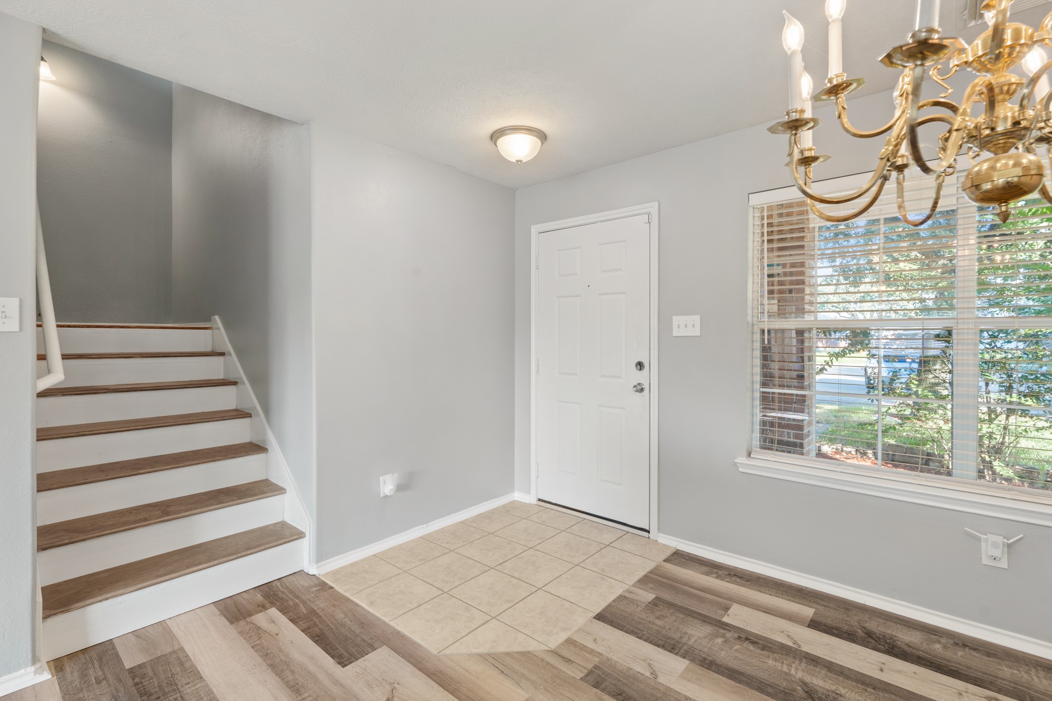 20807 Carsen Spring Court Katy, TX 77449 - Photo 6 of 31 a view of a entryway