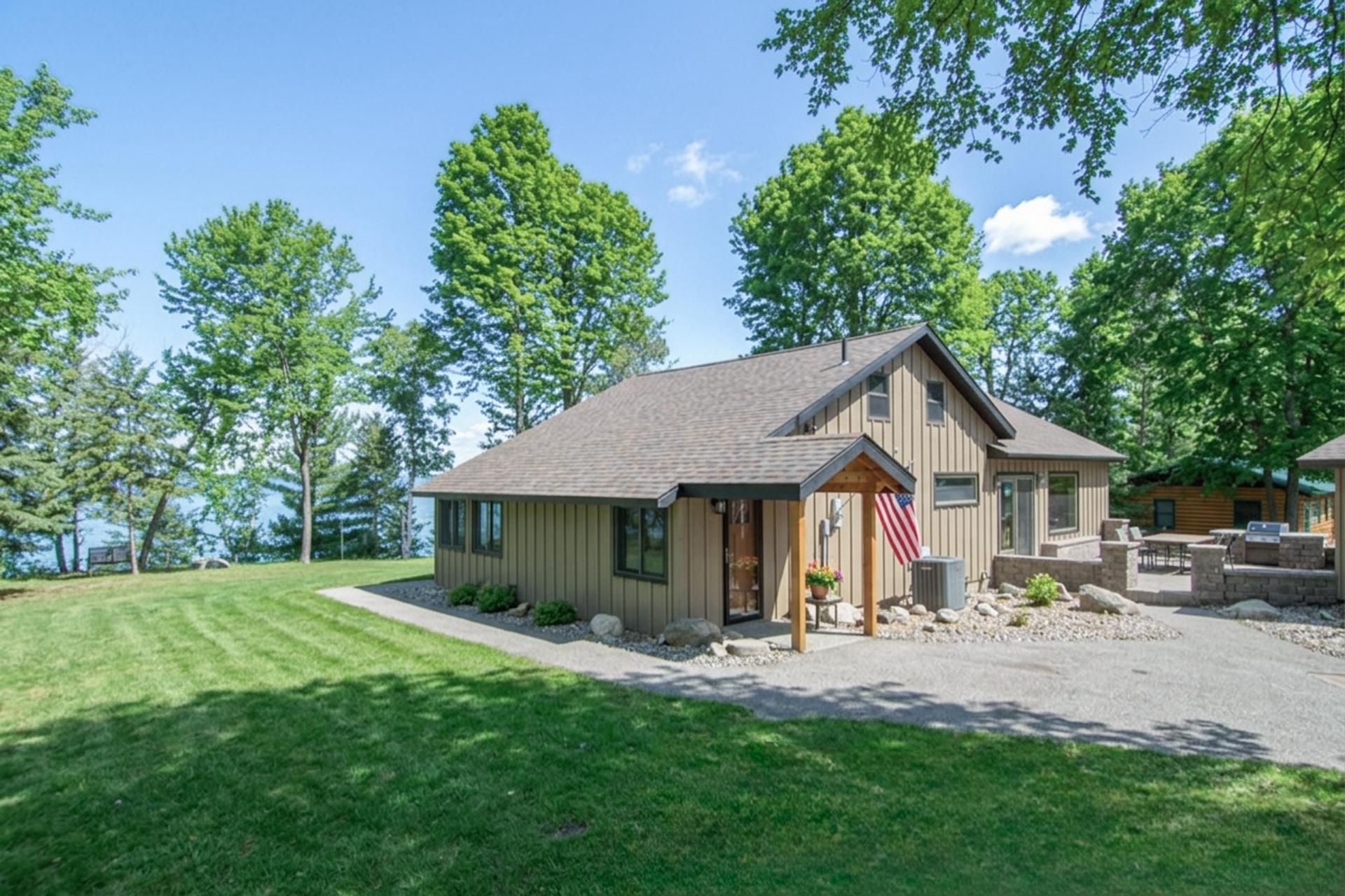 7516 Blue Water Beach Road Northwest Walker, MN 56484 - Photo 2 of 65