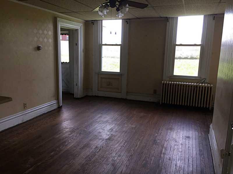 3456 Mt Troy Road Pittsburgh, PA 15212 - Photo 10 of 25 Dining Room.