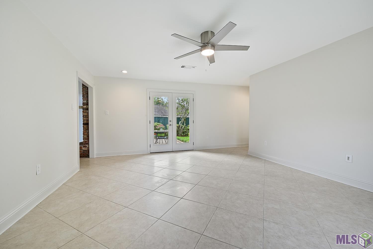 13118 Deerpath Way Baton Rouge, LA 70816 - Photo 14 of 17 Bonus Room