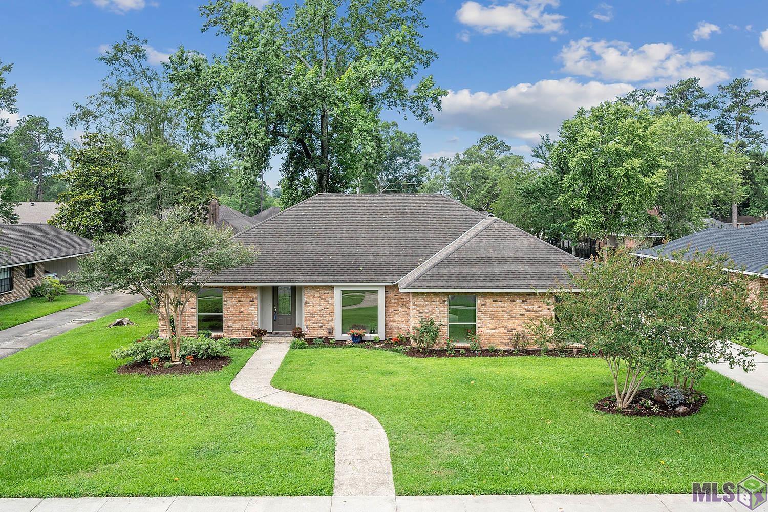 13118 Deerpath Way Baton Rouge, LA 70816 - Photo 2 of 17
