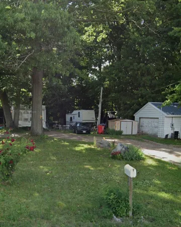 $180,000 | 10041 Mason Drive, Grant, MI 49327