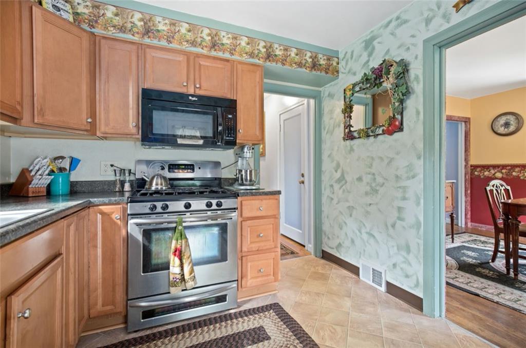 116 Old Hickory Road New Castle, PA 16102 - Photo 5 of 13