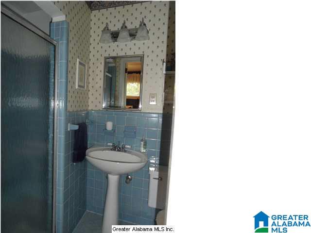 2112 Blue Ridge Boulevard Birmingham, AL 35226 - Photo 17 of 26