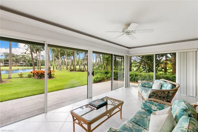 $525,000 | 105 Clubhouse Lane, Unit C189, Naples, FL 34105