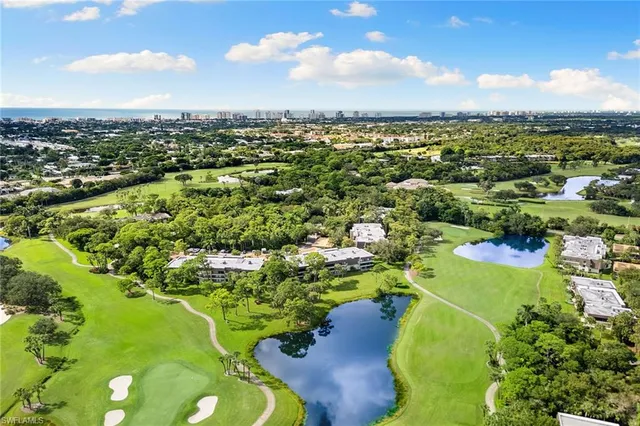$570,000 | 105 Clubhouse Lane, Unit C189, Naples, FL 34105