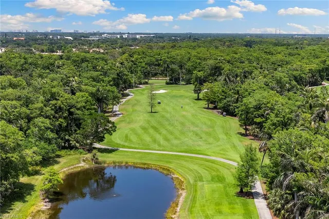 $570,000 | 105 Clubhouse Lane, Unit C189, Naples, FL 34105