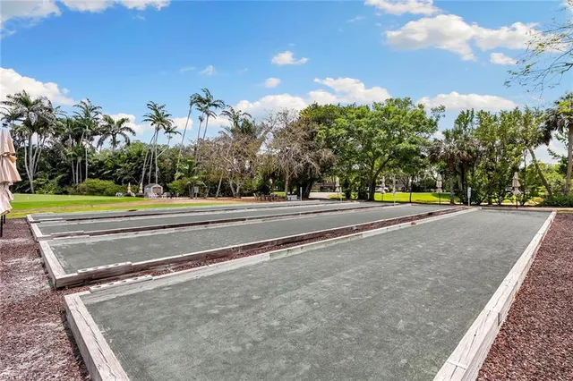 $570,000 | 105 Clubhouse Lane, Unit C189, Naples, FL 34105