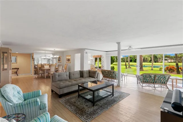 $570,000 | 105 Clubhouse Lane, Unit C189, Naples, FL 34105