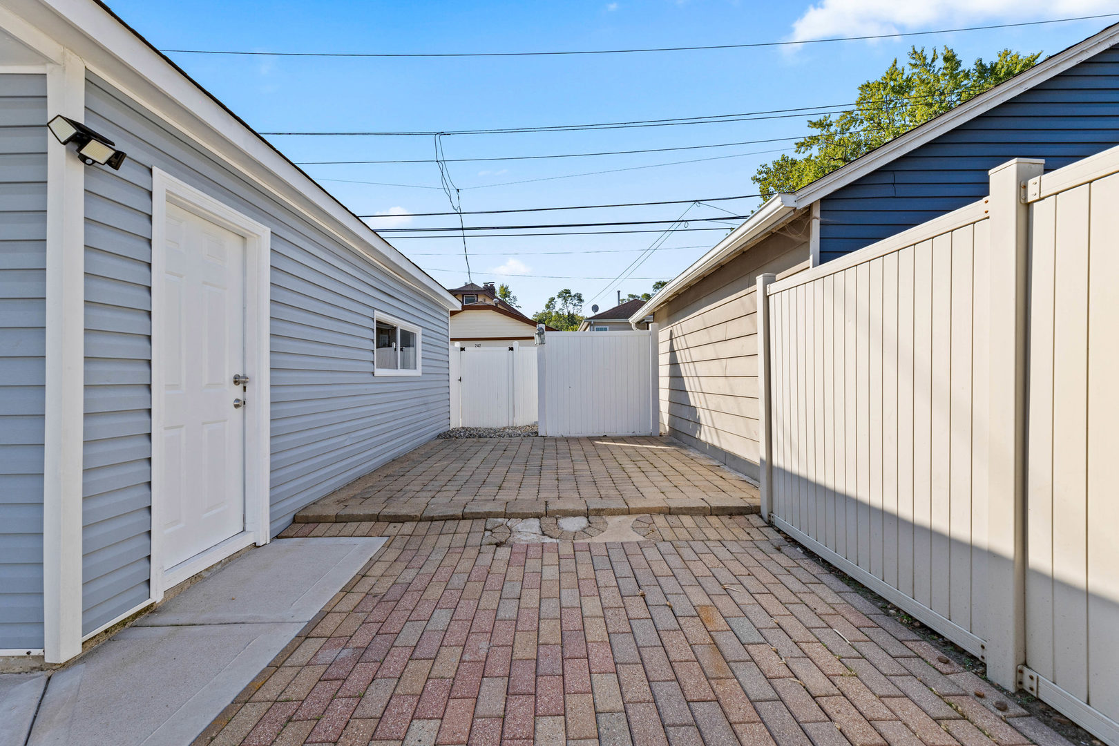 243 Waltham Street Calumet City, IL 60409 - Photo 23 of 38