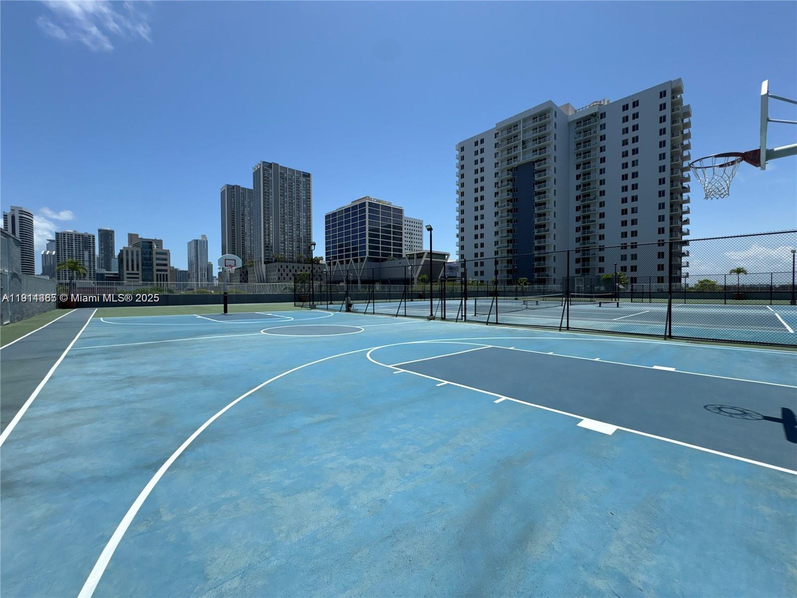 850 North Miami Avenue, Unit W2105 Miami, FL 33136 - Photo 18 of 19