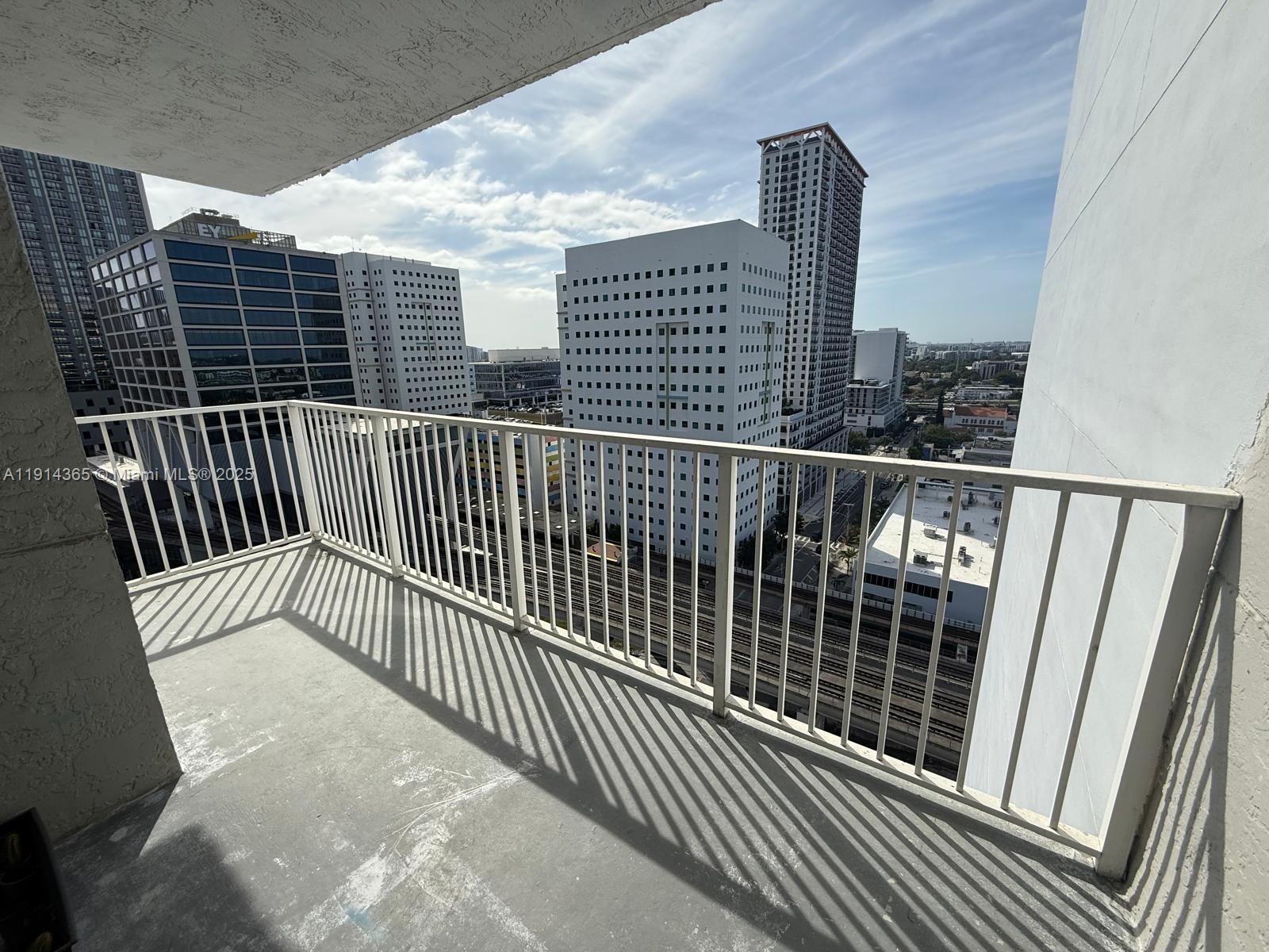 850 North Miami Avenue, Unit W2105 Miami, FL 33136 - Photo 6 of 19