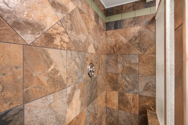 $450,000 | 89 College Street, Unit A2, Burlington, VT 05401