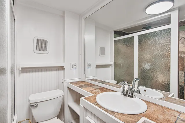 $450,000 | 89 College Street, Unit A2, Burlington, VT 05401