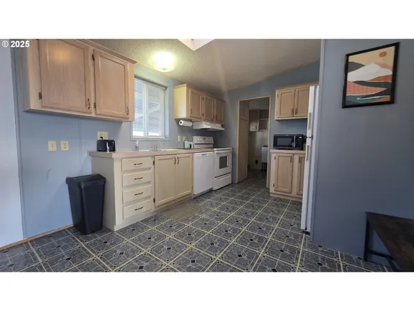 $89,000 | 1500 South Columbus Avenue, Unit 38, Goldendale, WA 98620