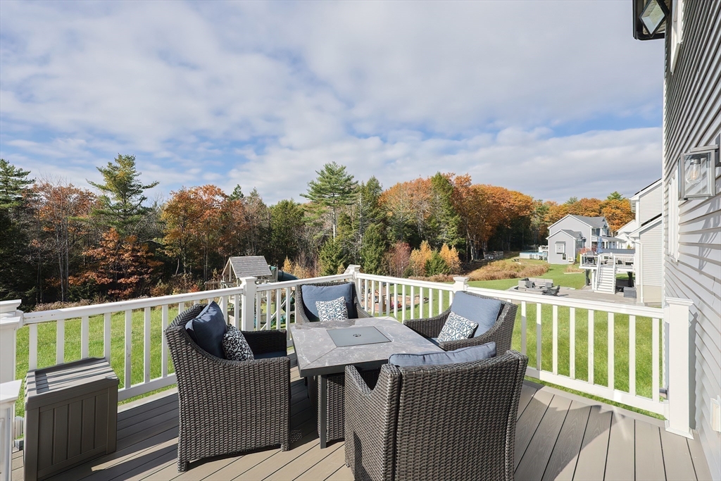 11 Lighthouse Lane Westminster, MA 01473 - Photo 36 of 42