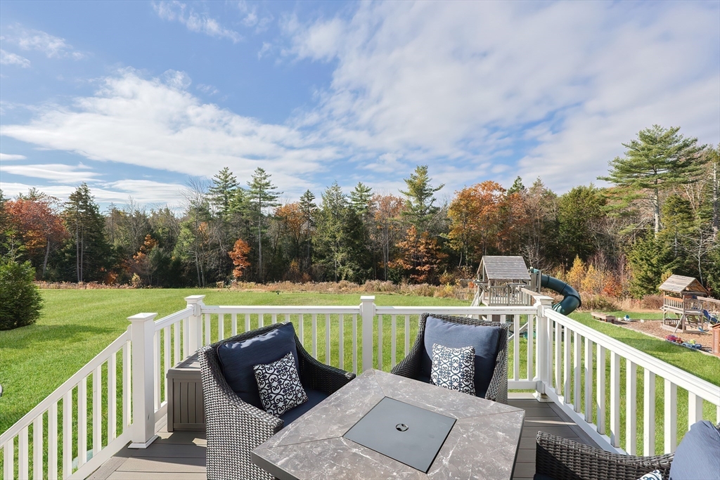 11 Lighthouse Lane Westminster, MA 01473 - Photo 37 of 42